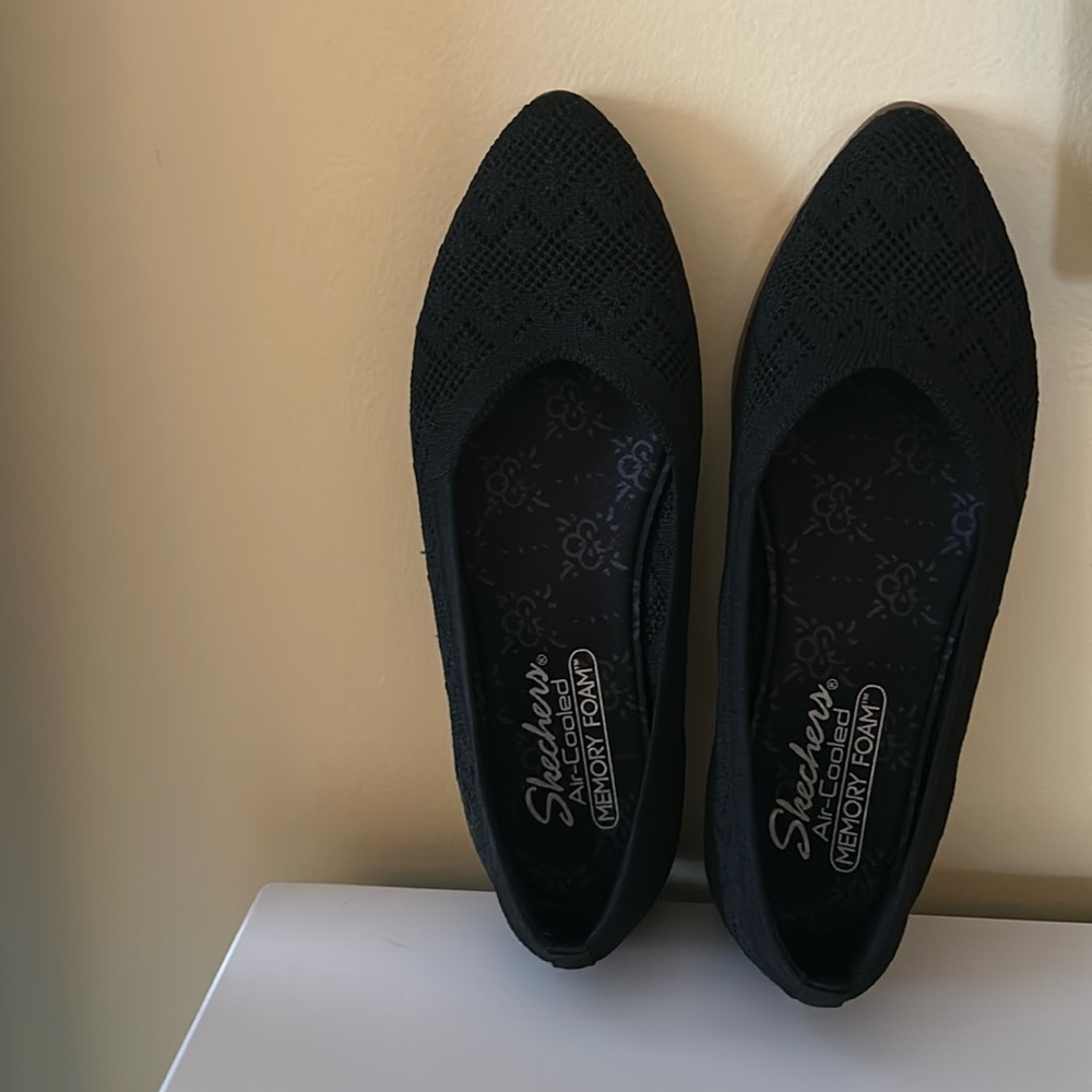 Skechers crochet shoes